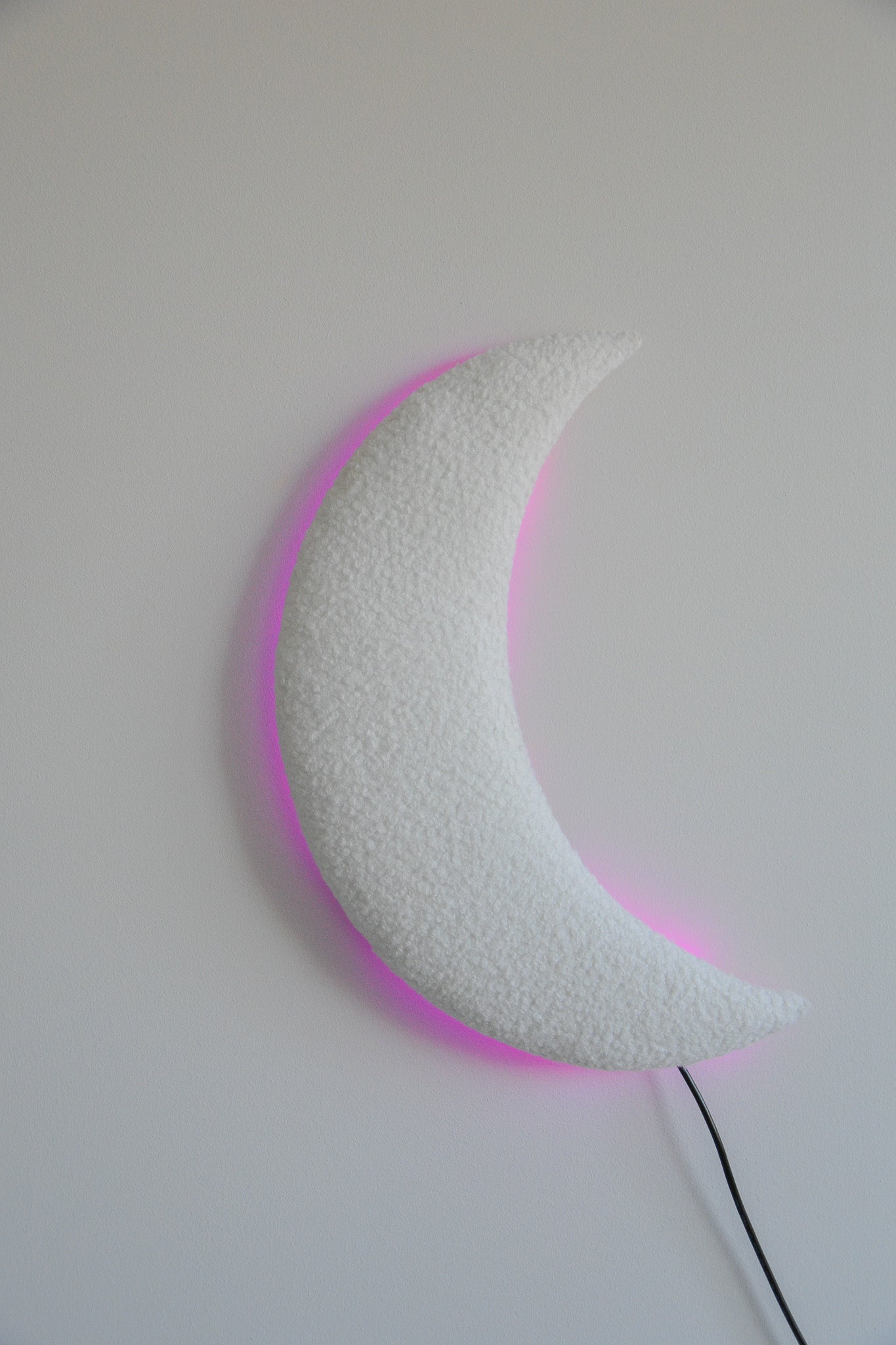 Boucle Lamp kuu kujuga