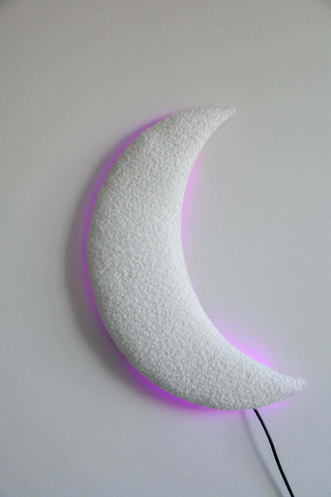 Boucle Lamp kuu kujuga